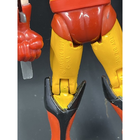 Vintage 1991 Marvel Wolverine Action Figure - Picture 7 of 13